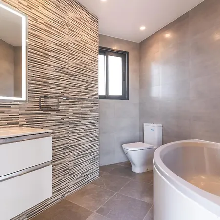 Breeze House 1 By Atlantic *